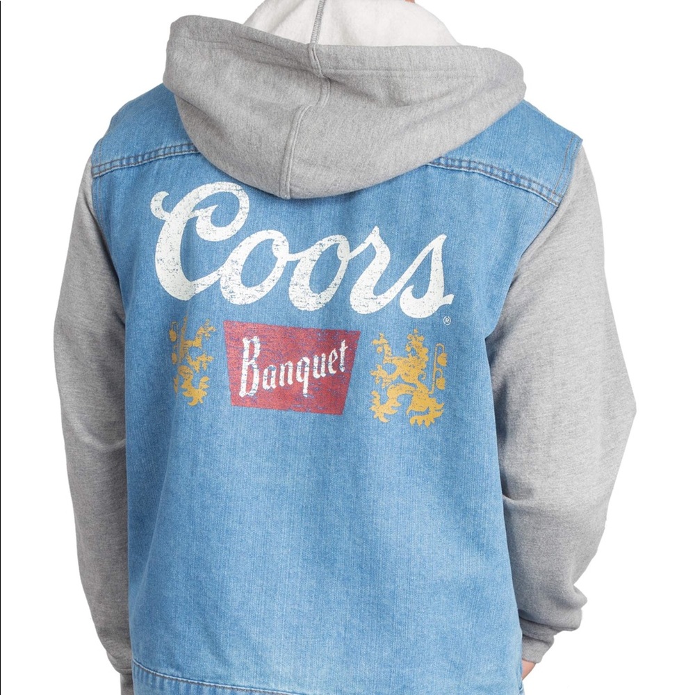 Denim Jacket I AM LOOKING FOR THIS ONE I DO NOT HAVE IT